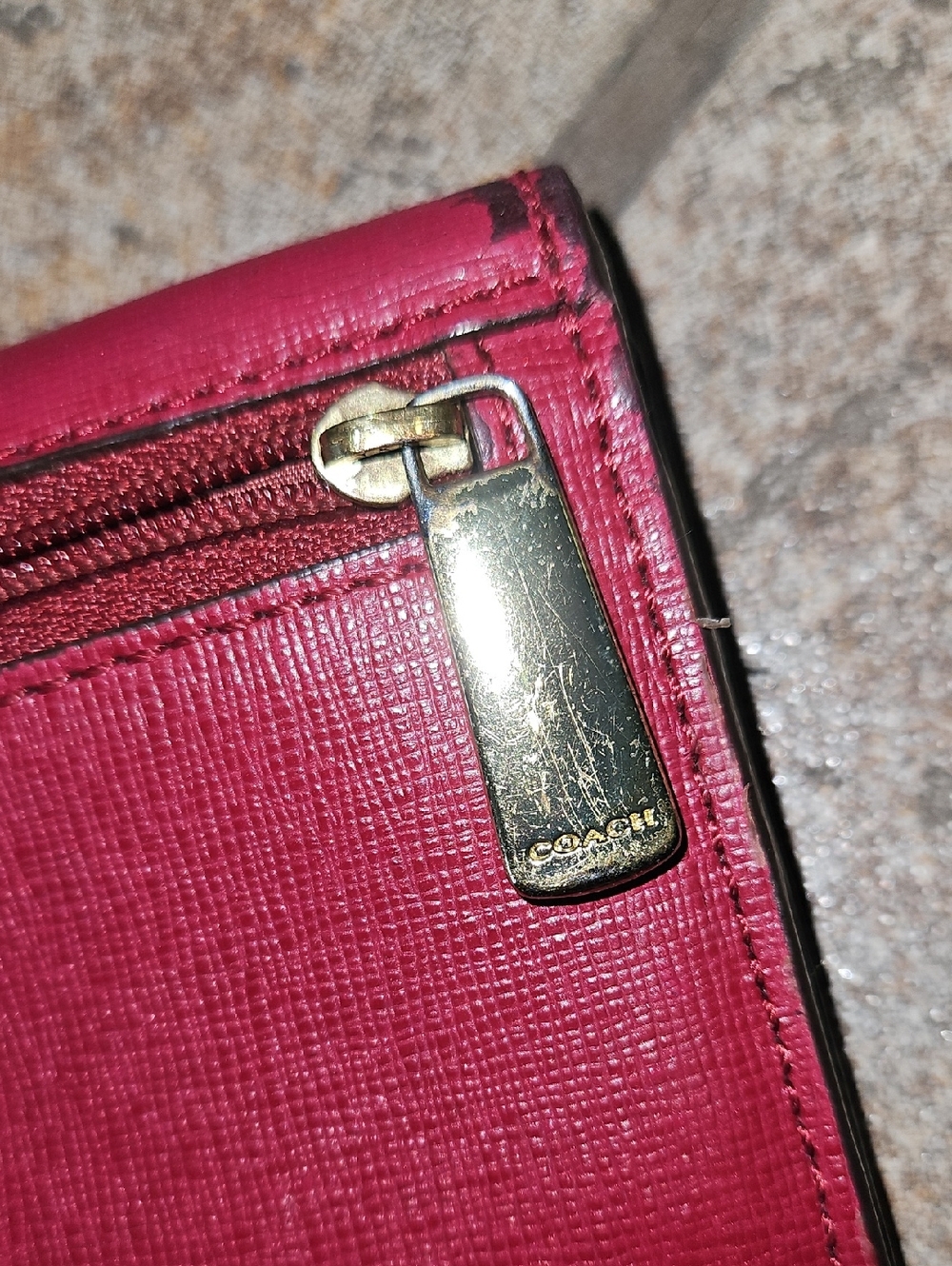 Coach Envelope Wallet In Really Good Condition. - Picture 4 of 7